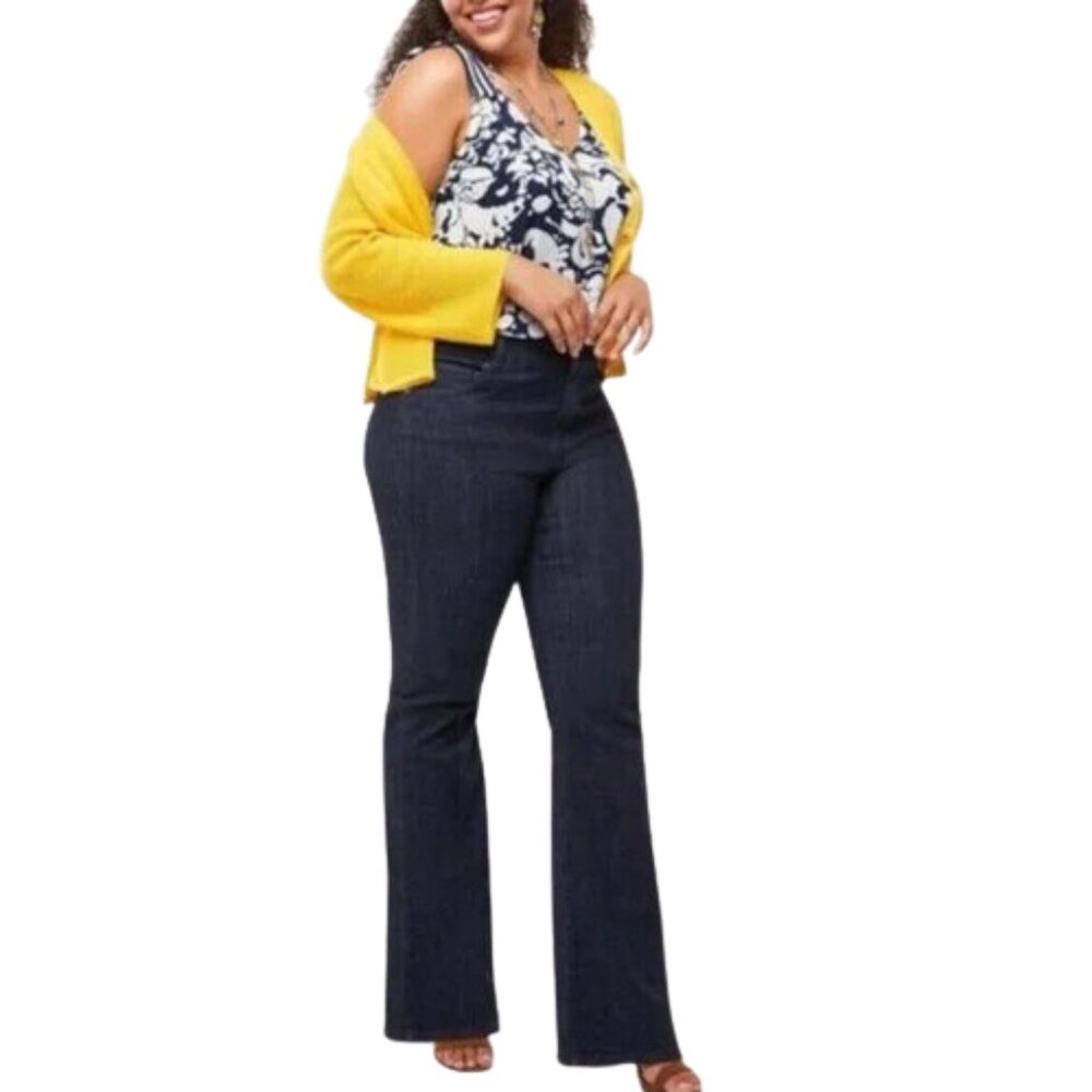 NWT CAbi Deep Sea Dark Wash #5691 Wide Leg High Rise Size 12 Long Trouser Jeans